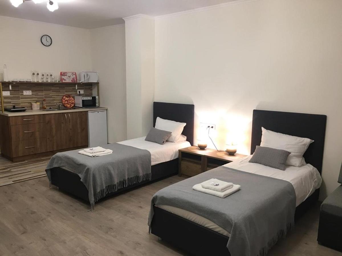 Aranykorona Apartmanház Miskolc Esterno foto